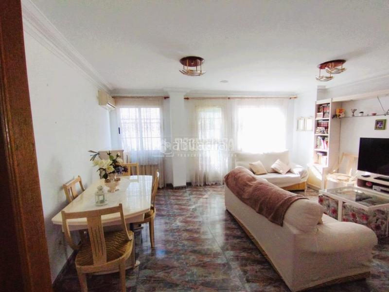 Foto 4f51e43d-d3b4-4df1-9358-40284b32c86c. Casa con parcheggio in El Mercado Manises