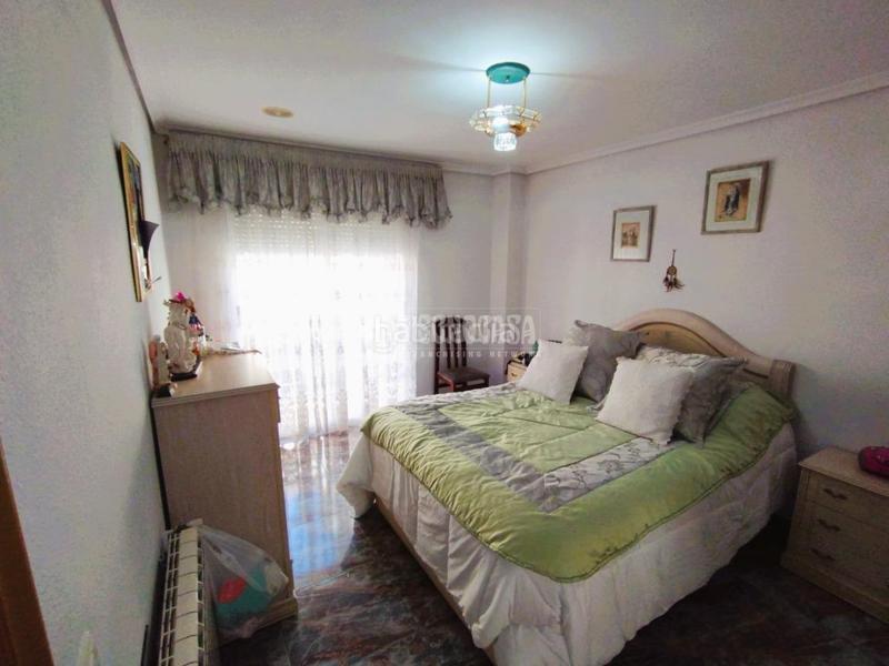 Foto 5a5b085b-d9f3-4eab-b7d5-ef4d8fbb6b58. Casa con parcheggio in El Mercado Manises
