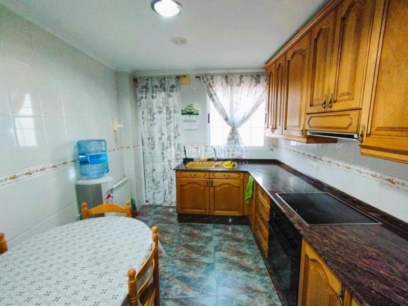 Foto 9534db60-eeb7-4732-ab51-312b8cb2c826. Casa con parcheggio in El Mercado Manises