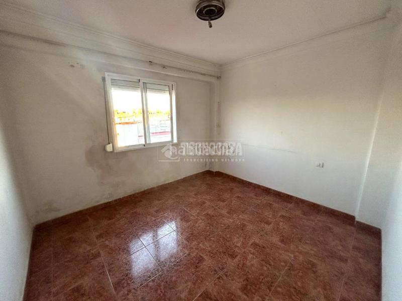 Foto 33b1301e-0ff0-46f6-a8d1-4cc37c45ca96. Pis amb aparcament a Aiora Valencia