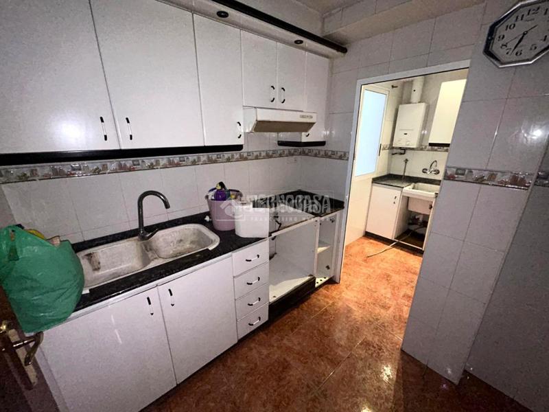 Foto a9c365dd-253d-4901-ab4c-35e0eea30b38. Pis amb aparcament a Aiora Valencia