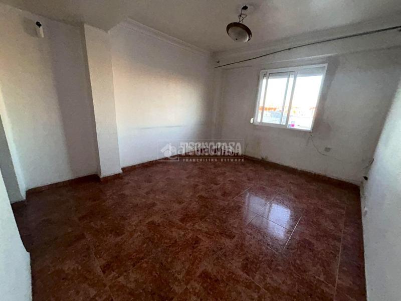 Foto ccae718b-9a99-4bb4-a2c0-dcb148400e05. Pis amb aparcament a Aiora Valencia