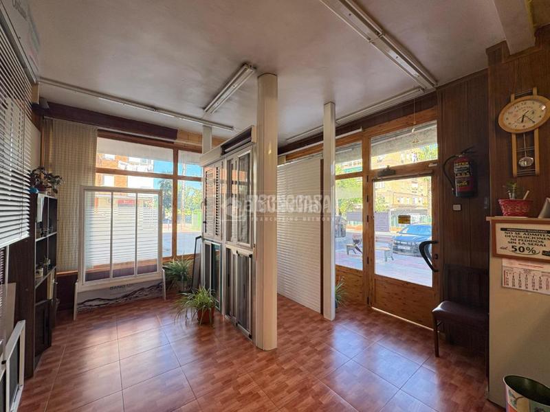 Foto b87c61d9-a35d-404b-a199-2c4500353210. Locale commerciale in Juan de la Cierva Getafe