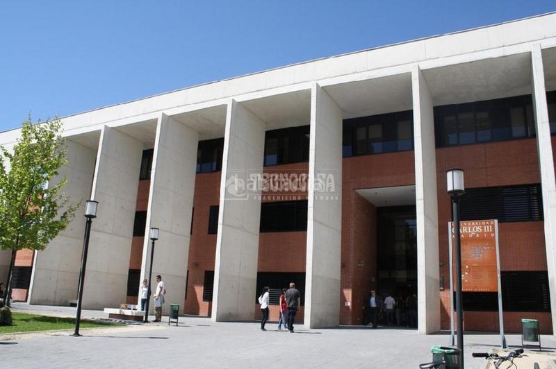 Foto c17841ba-2413-4598-a8ad-b1e00eb954c2. Locale commerciale in Juan de la Cierva Getafe