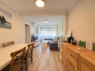 Etagenwohnung en Juan de la Cierva. Piso en venta en getafe