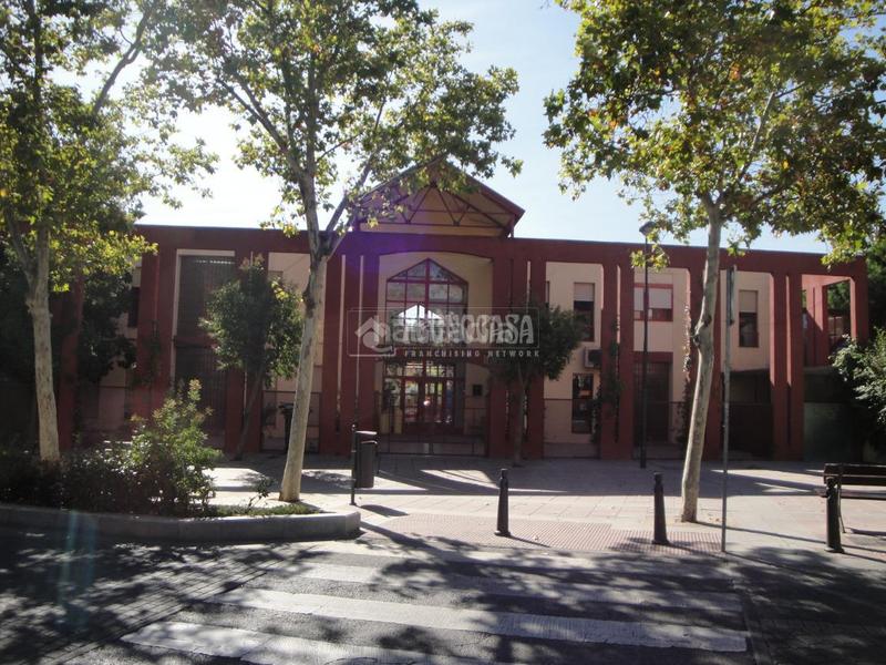 Foto 88345c83-e090-4d70-9b34-35548addcb4f. Aparcament cotxe a Juan de la Cierva Getafe