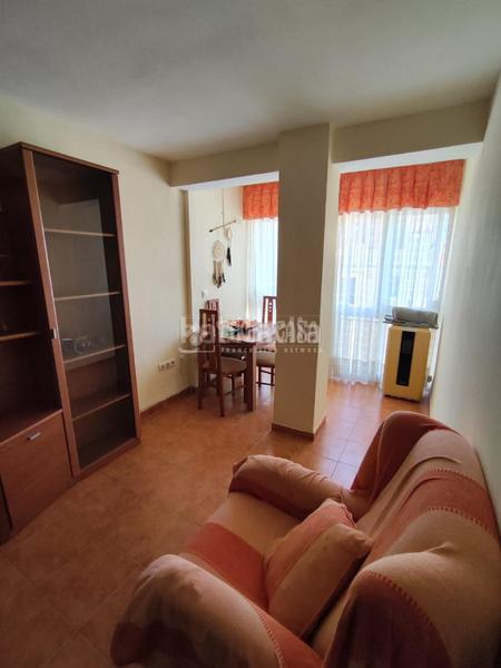 Foto f627fd79-d2ea-4816-bfd8-0b1d1e858cc3. Piso  en venta en Parque Ayala - Jardín de la Abadía - Huelín Málaga