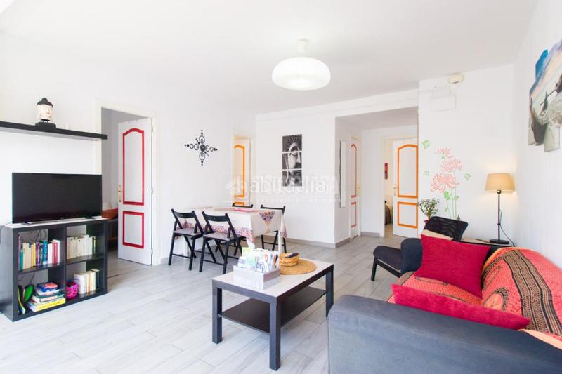 Foto cfc8fc72-96e3-4d10-85ee-d8ecac8c69c6. Piso  en venta en La Princesa Málaga