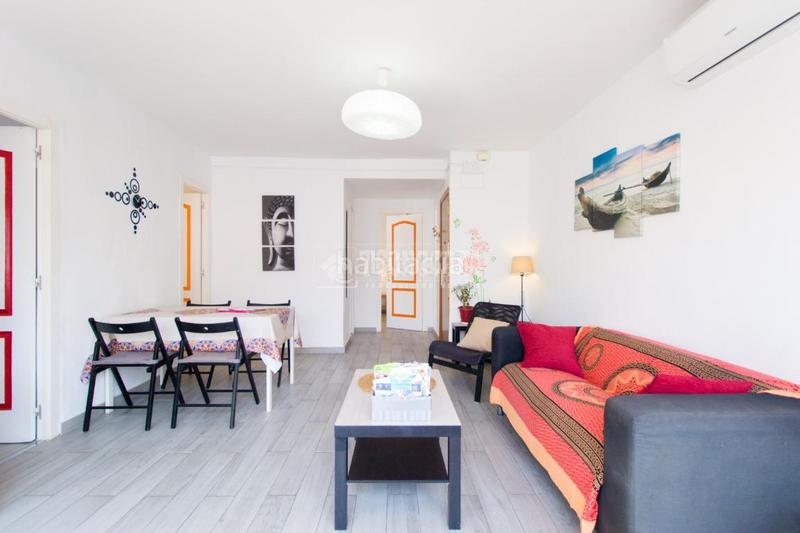 Foto f0f6add1-525c-4fda-b585-89aaf9936f77. Piso  en venta en La Princesa Málaga