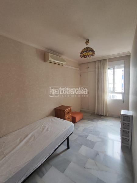 Foto 0b5a8986-e0f9-4736-be34-33c342d3f609. Location appartement avec parking dans Parque Ayala - Jardín de la Abadía - Huelín Málaga