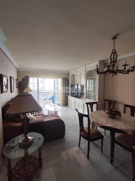 Foto 23df8f53-bf6e-4b00-bc66-40b0f62c87ed. Location appartement avec parking dans Parque Ayala - Jardín de la Abadía - Huelín Málaga