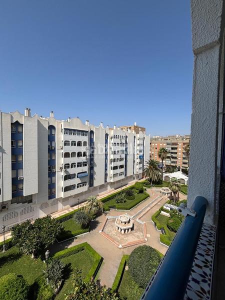 Foto 7246fd25-7e93-40ce-b83a-6e6946d980b6. Location appartement avec parking dans Parque Ayala - Jardín de la Abadía - Huelín Málaga