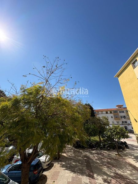 Foto b5abf7e2-322a-4024-ae32-995a7fbfb164. Piso  en venta en Girón - Las Delicias Málaga