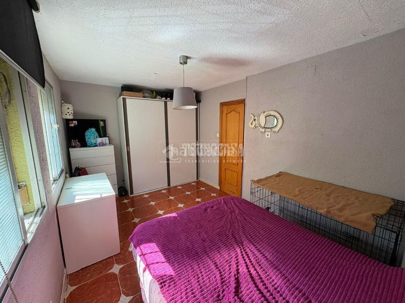 Foto d044e615-7ae3-4997-ad87-87bf3ddec31b. Piso  en venta en Girón - Las Delicias Málaga