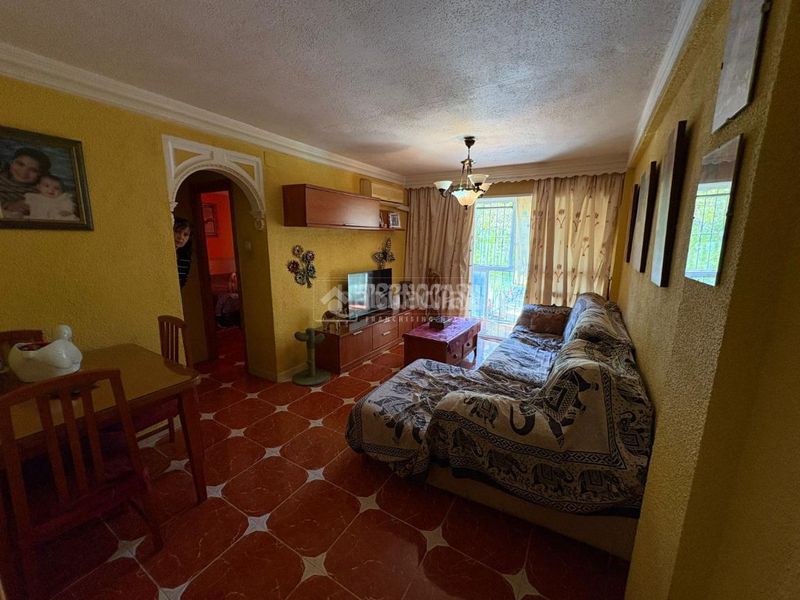 Foto f201b034-9ed6-4e65-9572-e5e11328ad27. Piso  en venta en Girón - Las Delicias Málaga
