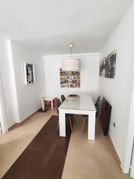 Foto 81d35e5b-8a31-44e1-aea4-6c77c46b758b. Piso  en venta en Parque Ayala - Jardín de la Abadía - Huelín Málaga