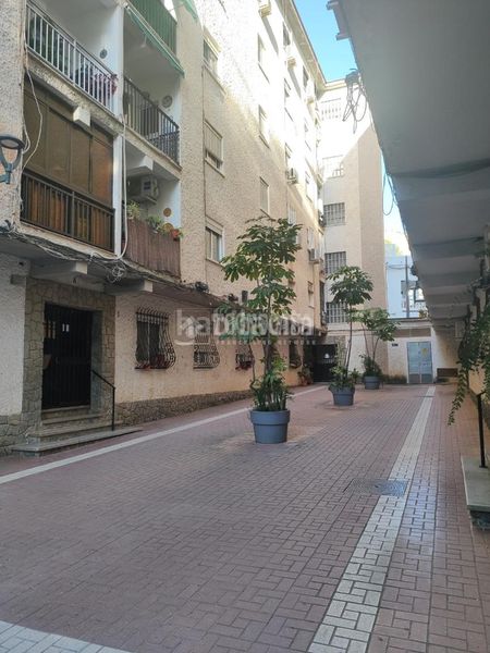 Foto daa29812-0fb3-4d87-8e5e-fa551402af80. Pis a Conde de Ureña Málaga