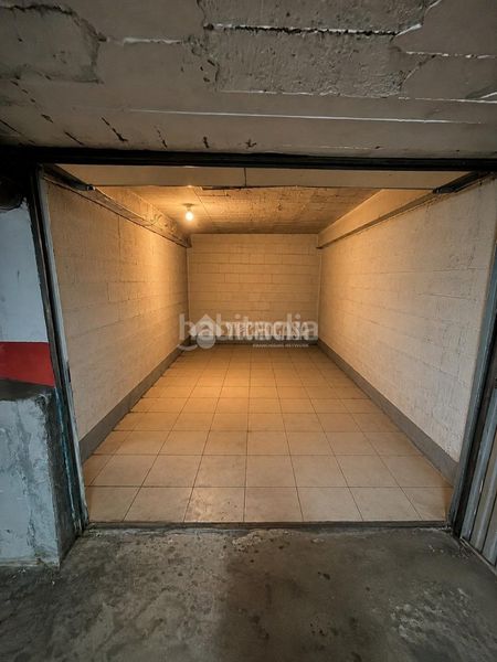 Foto eb2aaed3-37fb-4283-9665-889c72d6b909. Pis amb aparcament a La Princesa Málaga