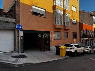 Aparcament cotxe a Bellas Vistas. Boxplaza de garaje en venta en madrid