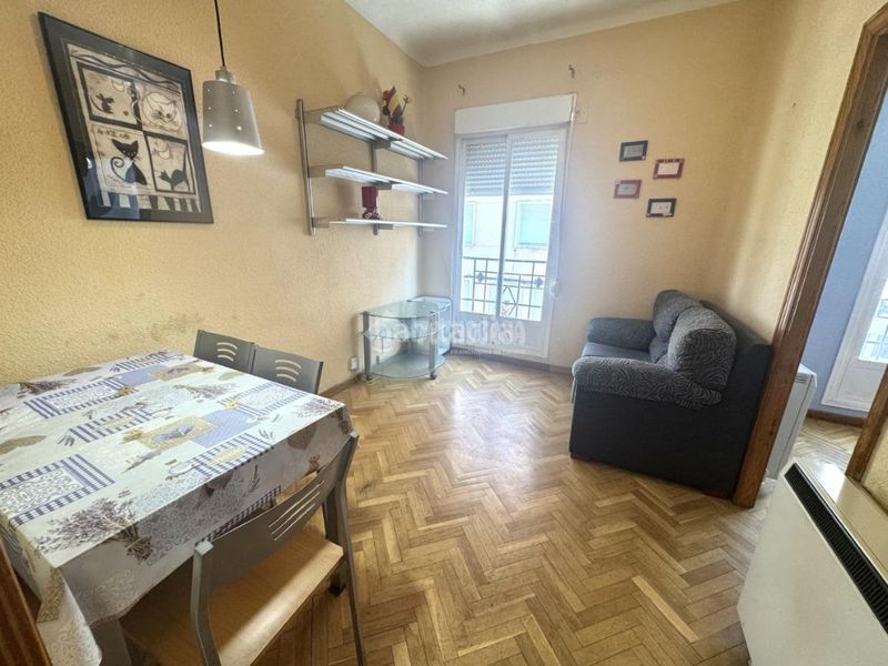 Foto 1a8998b9-65e3-411e-b84c-95ac34e6ebdb. Piso  en venta en Bellas Vistas Madrid
