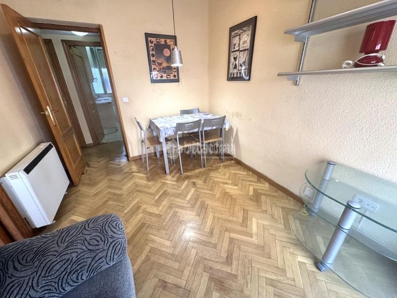 Foto 3def9f38-01a0-49f1-83d2-c091cd8ae474. Piso  en venta en Bellas Vistas Madrid