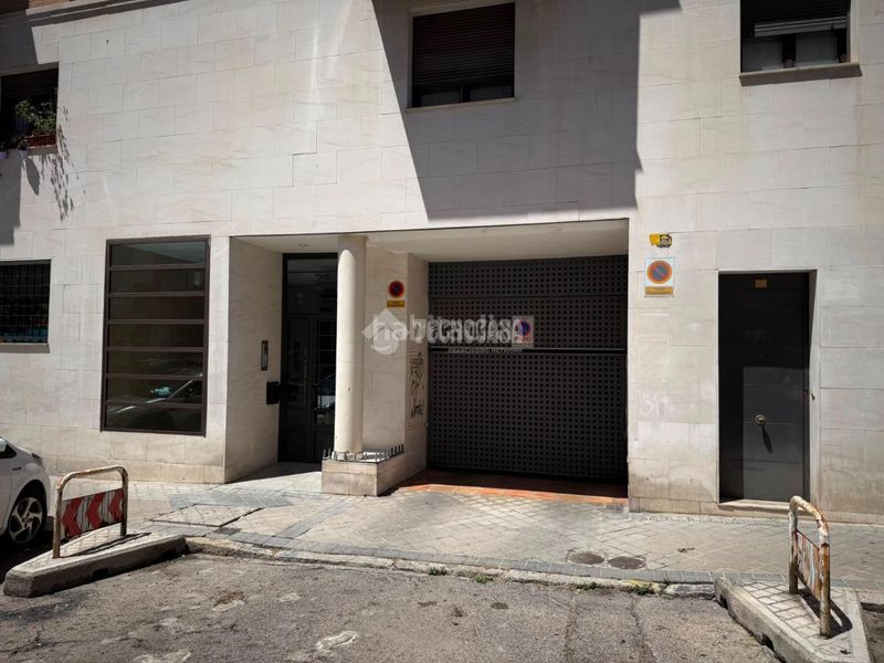 Foto 4f597222-460b-45d7-b4cf-df7eb7d4b884. Affitto posto auto in Bellas Vistas Madrid