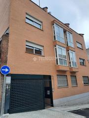 Lloguer Aparcament cotxe a Bellas Vistas. Boxplaza de garaje en alquiler en madrid