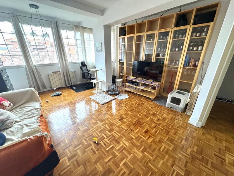 Foto 0d5a106d-3b49-4c62-8403-27111b609392. Pis a Bellas Vistas Madrid