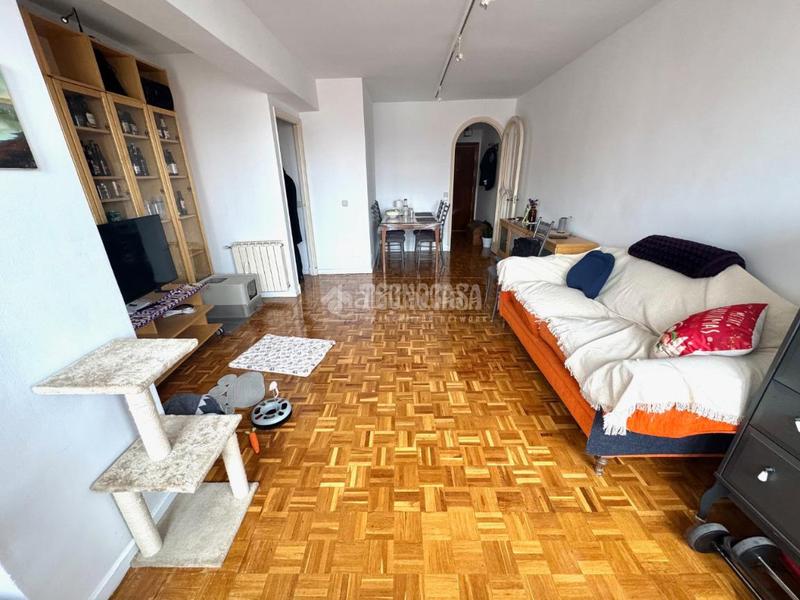 Foto 5e7cc4f9-9251-4b0f-981f-f031b4008da4. Pis a Bellas Vistas Madrid