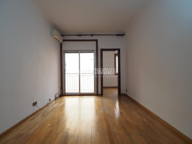 Foto 22a44b3b-b3b3-4f49-9394-a47da90d43c2. Alquiler piso  en alquiler en Barri de les Corts Barcelona