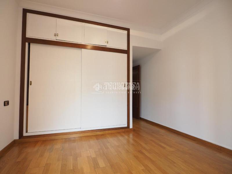 Foto df88c6ec-e91e-4671-9c90-ea36c822d8ca. Alquiler piso  en alquiler en Barri de les Corts Barcelona