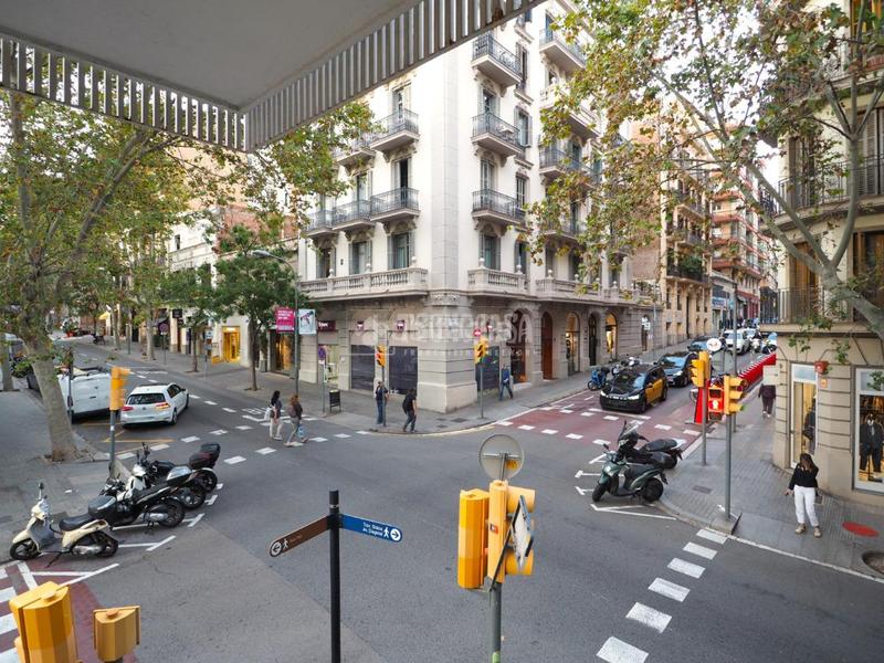 Foto 942d738d-d4e2-46e9-a5e2-dcb23f553bfd. Lloguer local comercial a Sant Gervasi - Galvany Barcelona