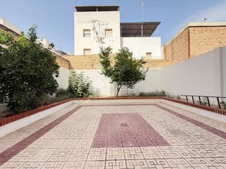 Appartement à Puente Genil. Piso en venta en puente genil