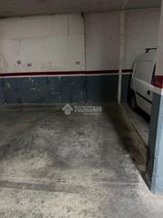 Car parking in Puente Genil. Boxplaza de garaje en venta en puente genil