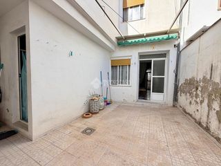 Maison à Puente Genil. Casa en venta en puente genil