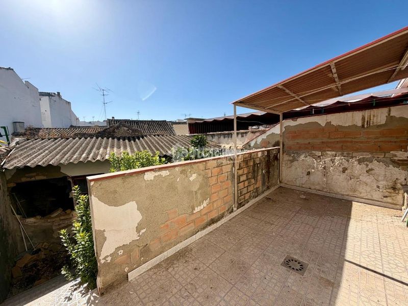 Foto c8999c2c-0487-45f4-8a25-8fd97308aa08. Casa a Puente Genil
