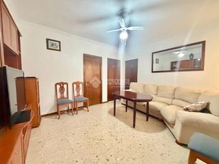 Etagenwohnung in Puente Genil. Piso en venta en puente genil