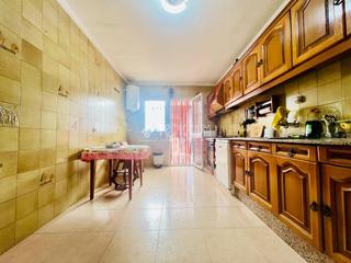 Pis en Puente Genil. Piso en venta en puente genil