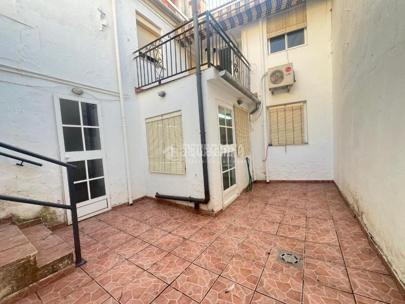Foto f460fde4-e043-4ba7-9221-d9008a446c93. Casa  en venta en Puente Genil