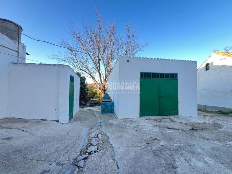 Foto b5341d11-b2b4-4403-88dd-1fa5120756a3. Masia a Puente Genil