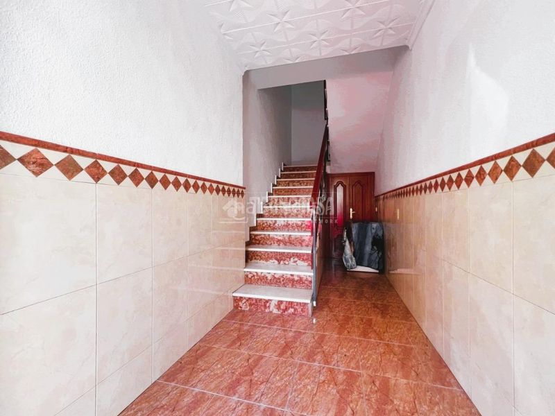 Foto addbea21-f5f7-4f68-b1fa-6a8395d1b9c0. Pis a Puente Genil