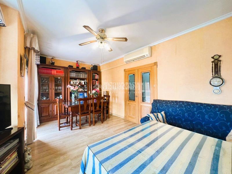 Foto f930ceff-ad39-4694-bd04-2be858943967. Pis a Puente Genil