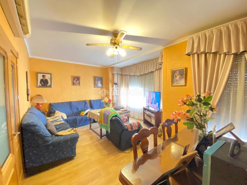 Foto fd47a8c6-0753-4ad1-a815-d0a4ddebf6d0. Pis a Puente Genil