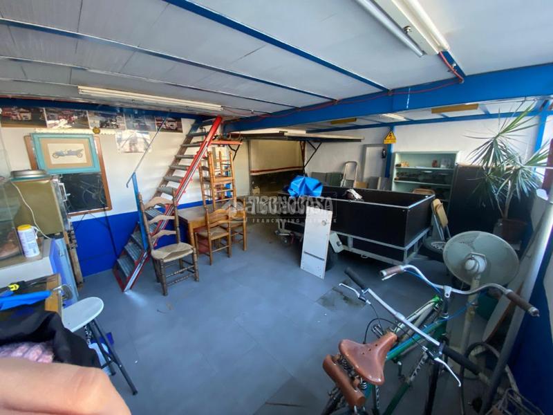 Foto 2187ea8e-49fe-460f-ac8e-631db1ac4fad. Parking voiture dans Rekalde Centro Bilbao