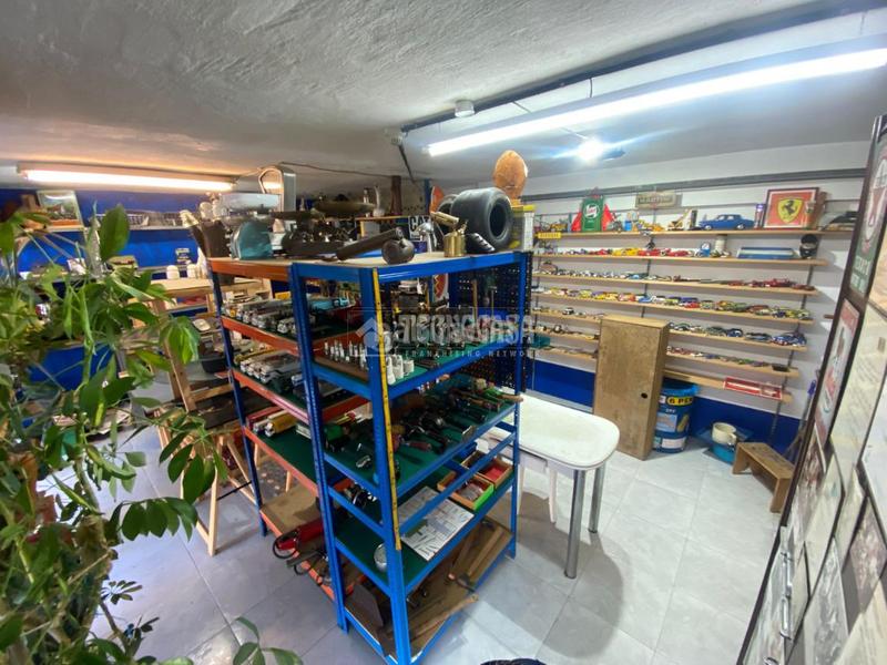 Foto 57c157ec-1063-4de4-ba57-11507de4212f. Parking voiture dans Rekalde Centro Bilbao