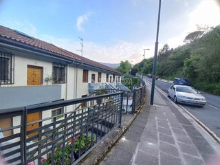Pis a Uretamendi. Piso en venta en bilbao