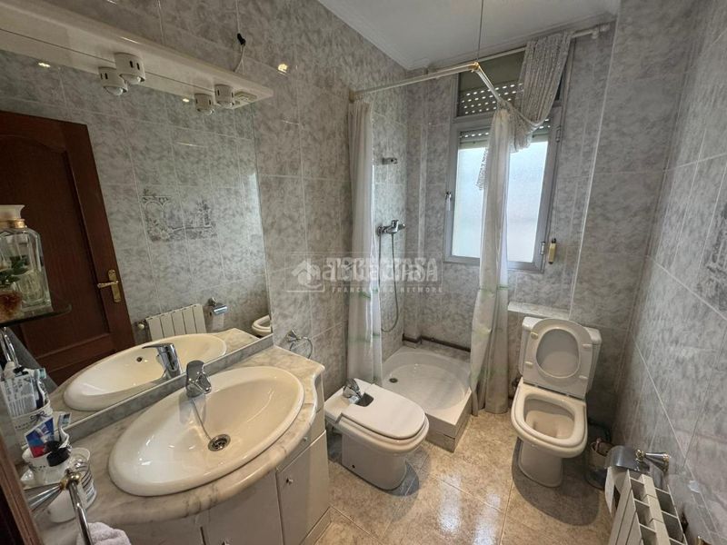 Foto d86783b1-e7c3-4c6a-b603-a42c6307abb8. Piso  en venta en Artatzu - Larraskitu Bilbao