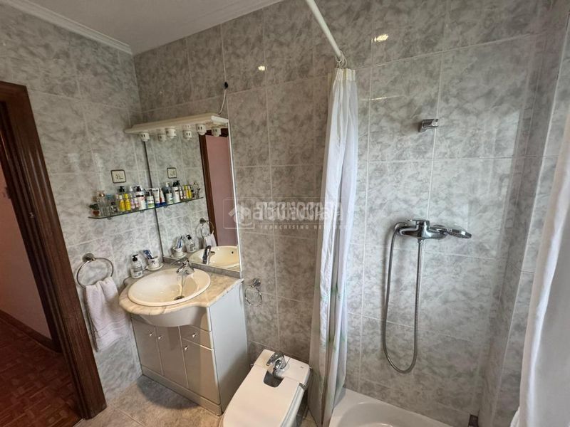 Foto f4033cb9-f9ef-4d07-a53e-8302c447a578. Piso  en venta en Artatzu - Larraskitu Bilbao