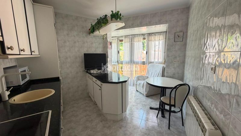 Foto dd7c3d88-b7e8-48e3-a278-710a0db8fc8f. Piso  en venta en Rekalde Centro Bilbao
