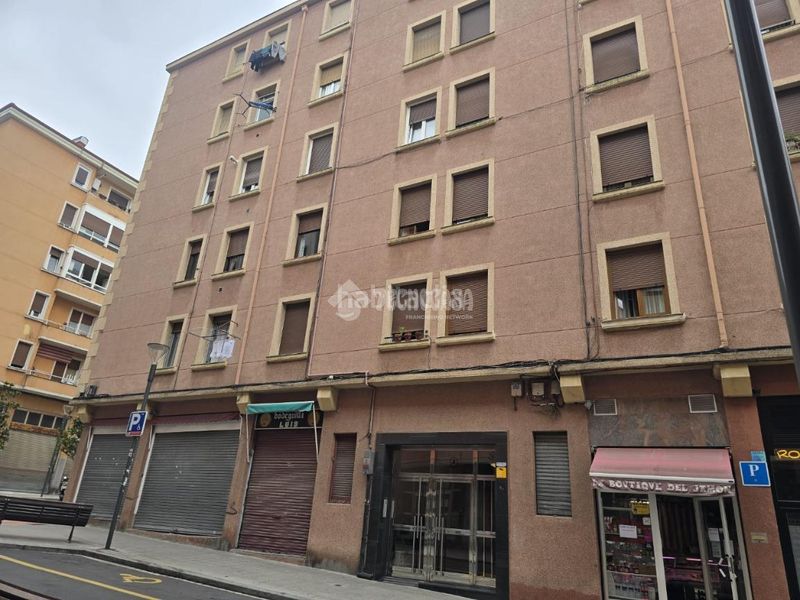 Foto 318e9858-b26e-4656-b6f3-0a25414cc337. Pis a Rekalde Centro Bilbao